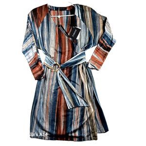 Cristina Ferrari FISICO fitted dress 60s style belt  long sleeves Italy